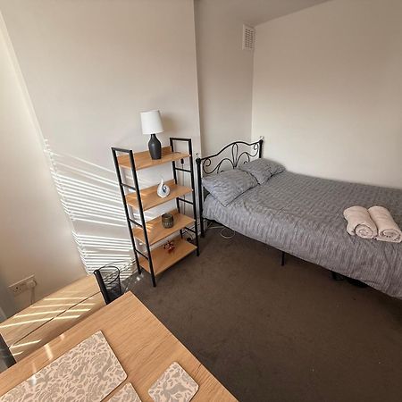 Cosy Victorian Guest Room London Exterior photo